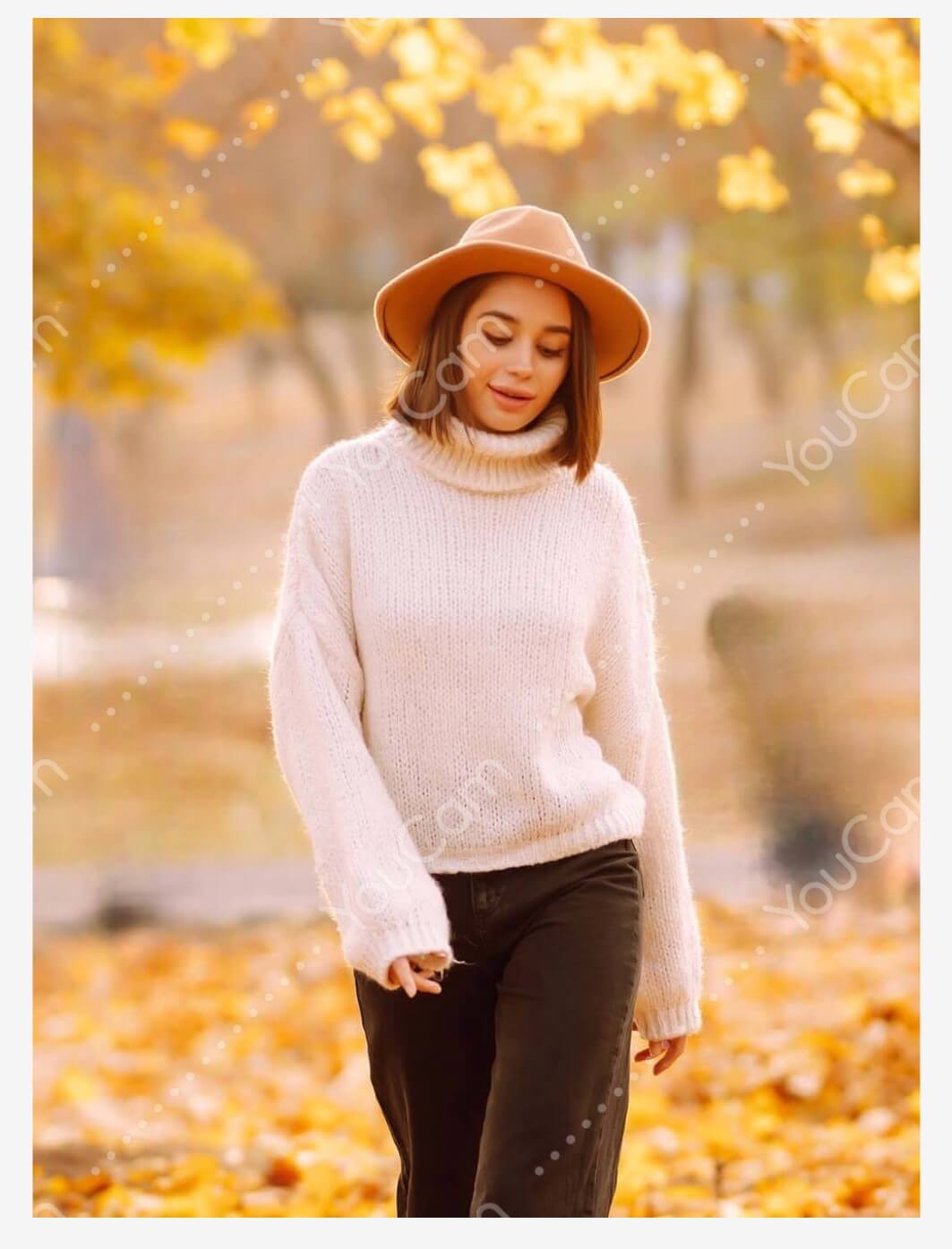 Изображение в нейросети YouCam Online Editor