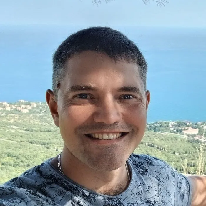 Максим Мясников